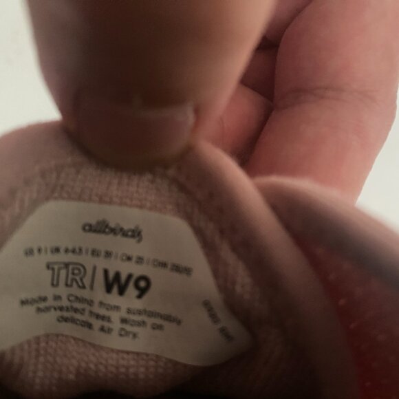 Allbirds Tree Runner Women's Pink Sneakers Size 9 Eco Friendly Washable Light - Picture 14 of 15